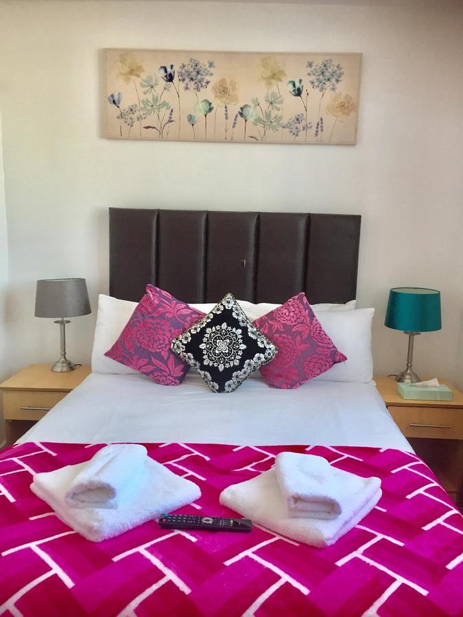 Metro House Star Accommodation 伦敦 外观 照片