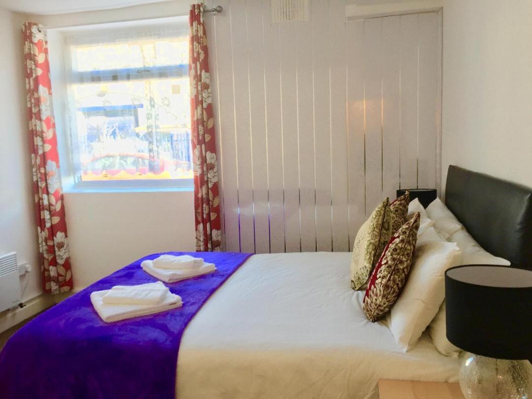 Metro House Star Accommodation 伦敦 外观 照片